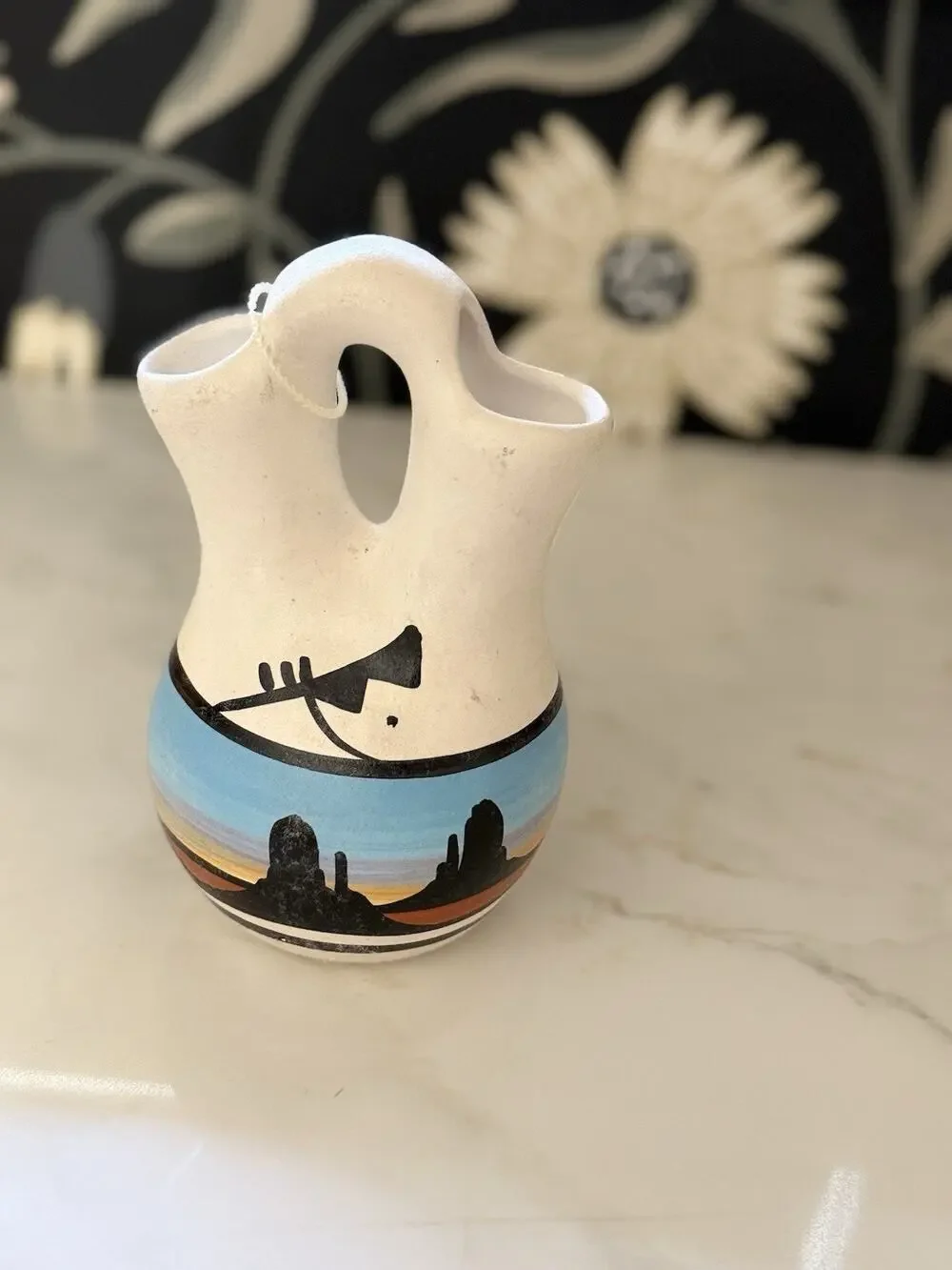 Navajo Native American Painted Pottery Wedding Vase Signed 5.5 Tall Desert Cactu